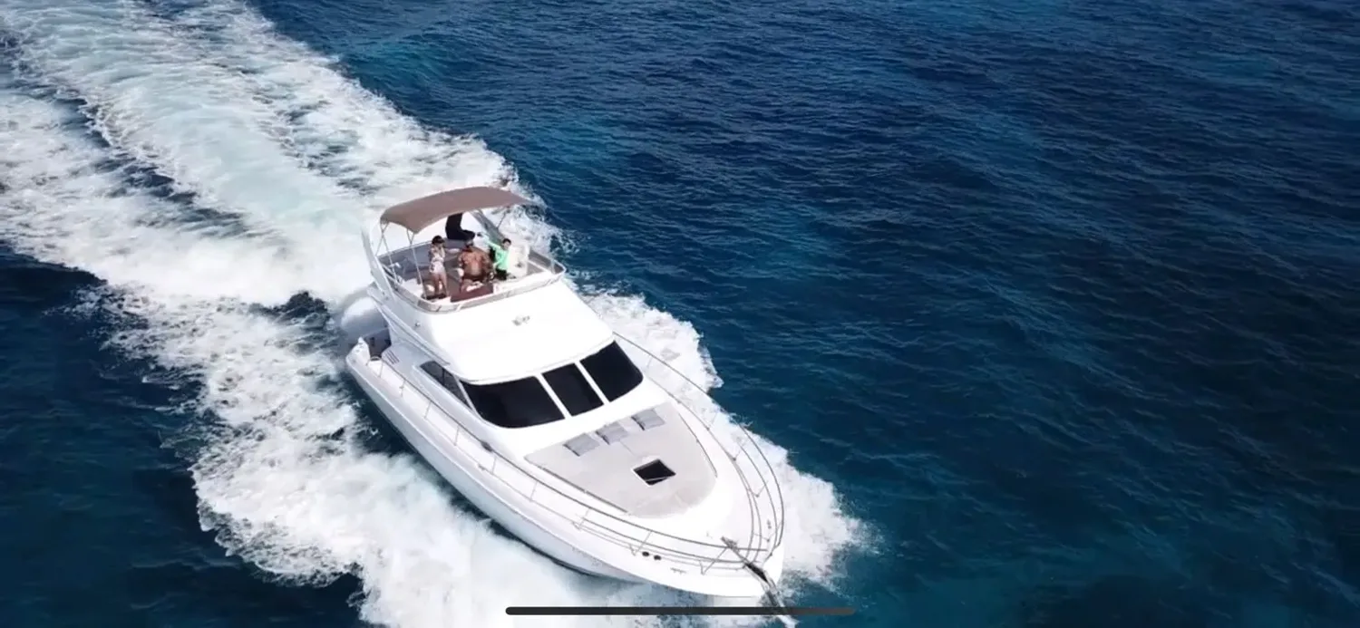 Sea Ray 46 Flybridge — Playa Norte — photo 10