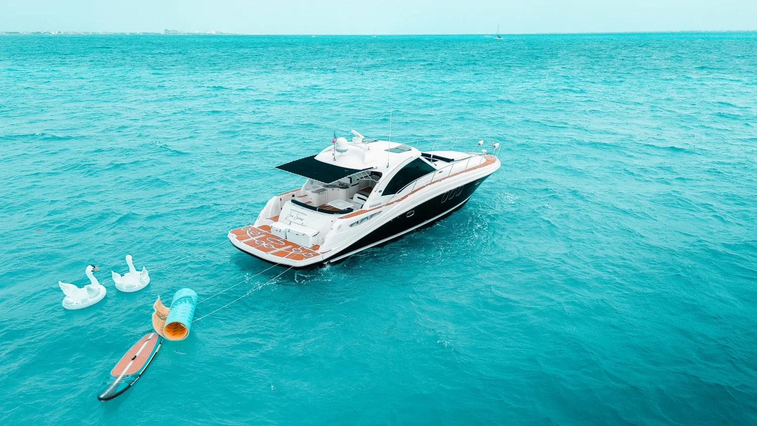 Sea Ray 52 — photo 30