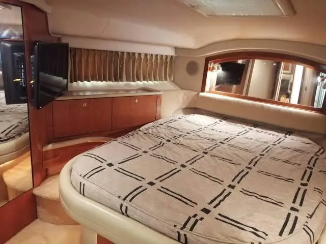 Sea Ray 46 Flybridge "Magnus" — photo 8