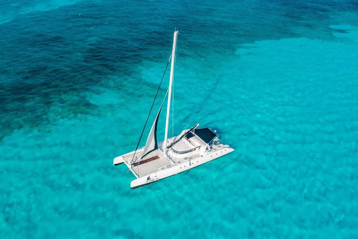 Catamaran Tours Amazing Cancun 82 ft / 65 pax — photo 5