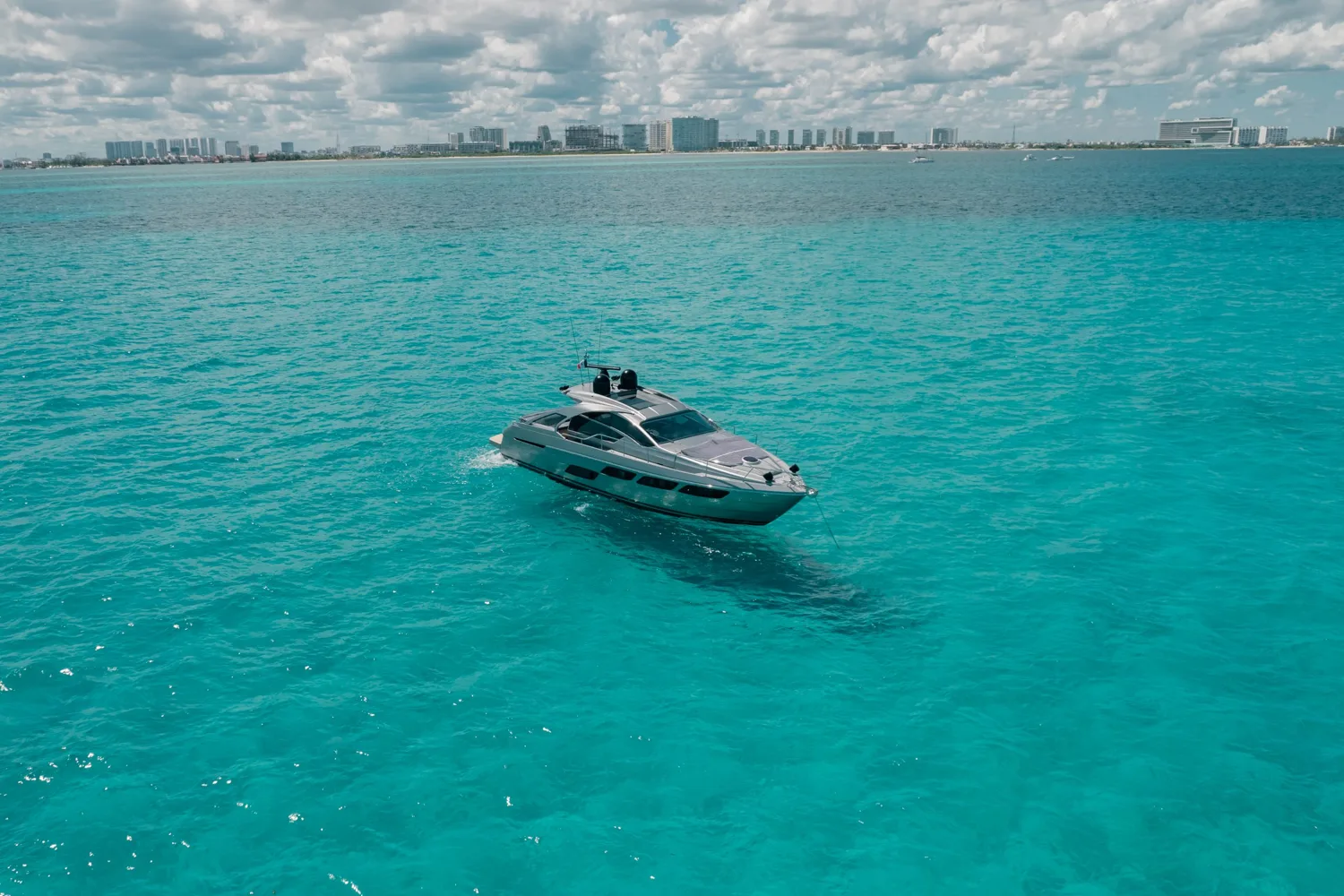 Pershing 56 — photo 27