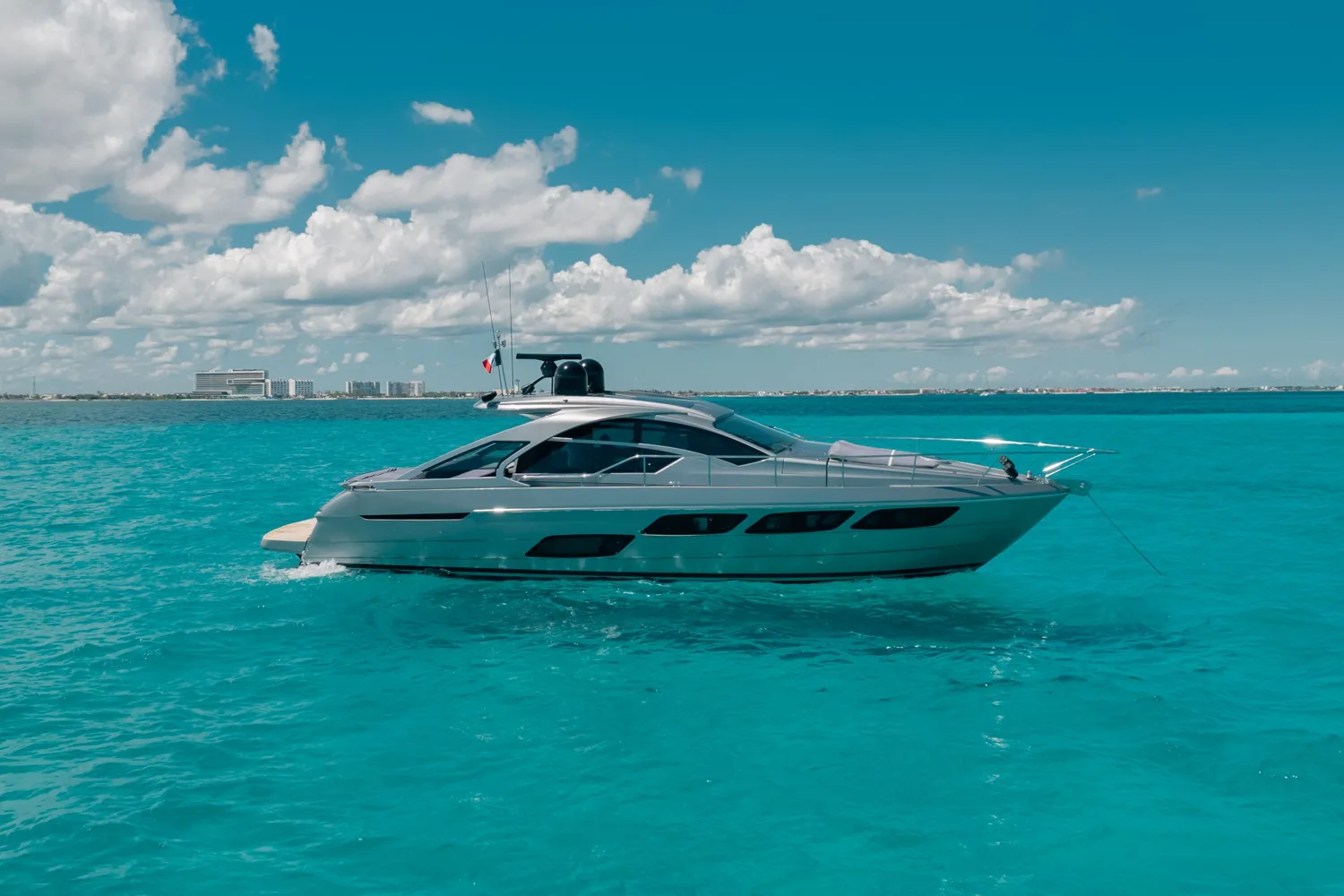 Pershing 56 — photo 8