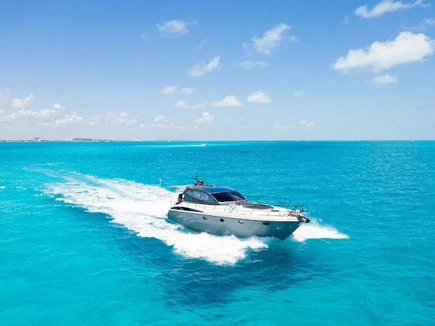 SUNSEEKER 60FT — photo 2