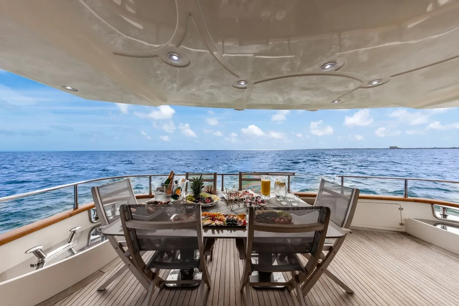 AZIMUT 85FT — photo 5