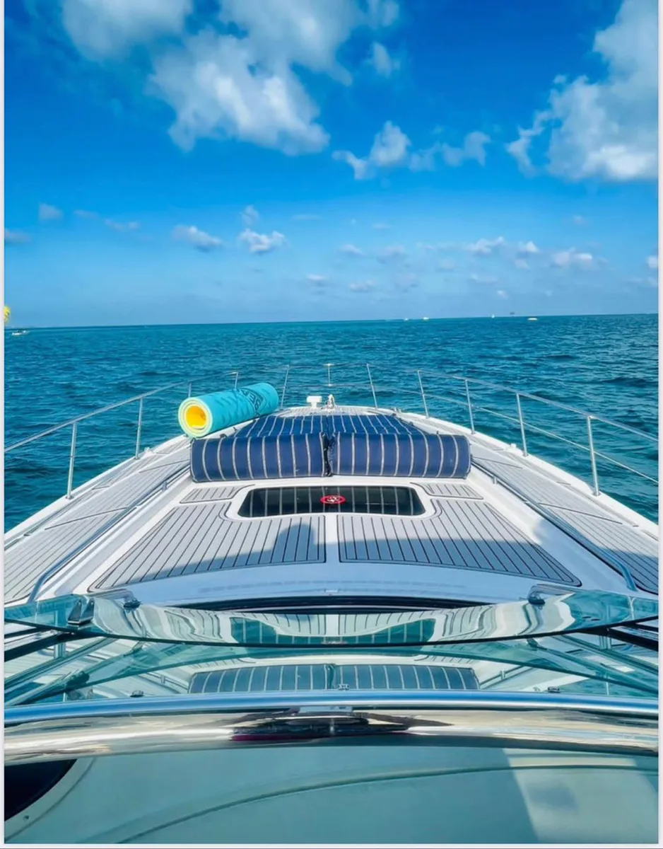 Sea Ray 60 — large groups — photo 9