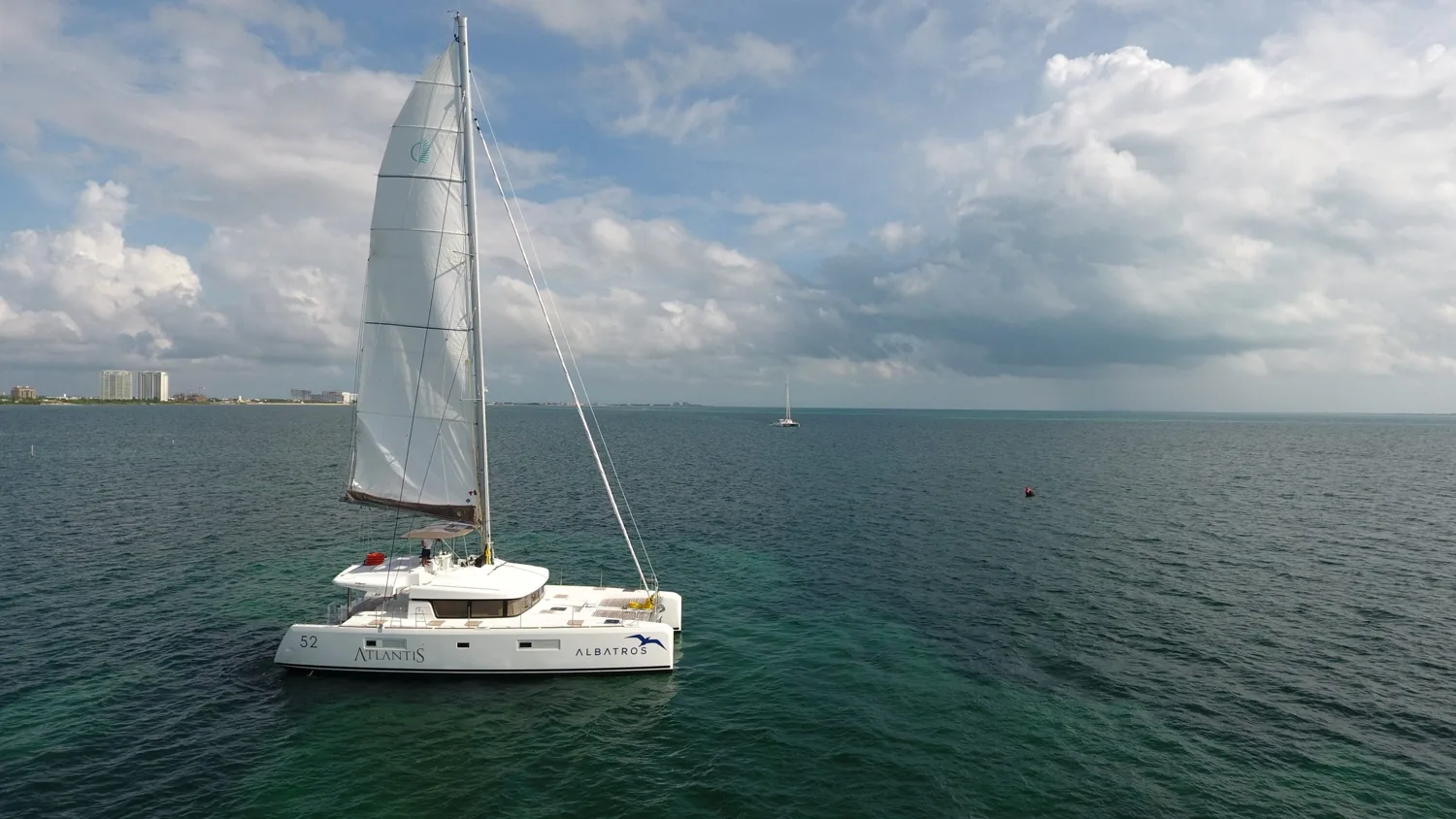 Lagoon 520 Atlantis I – Platino / 50 pax — photo 4