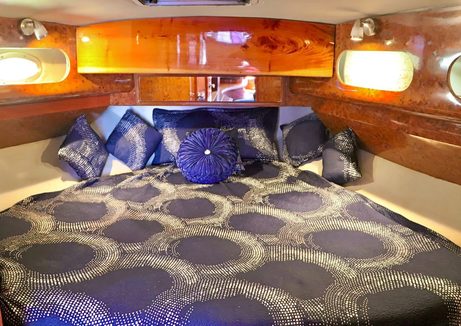 Sea Ray 46 Flybridge "Miss Cat" — photo 8