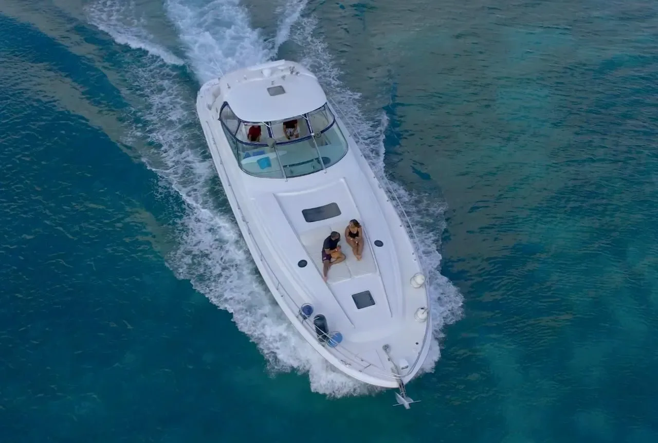Sea Ray 60 — photo 9