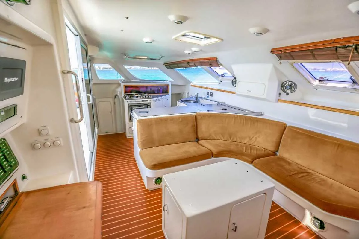 Catamaran Tours Explorer Cancun 44 ft / 35 pax — photo 5