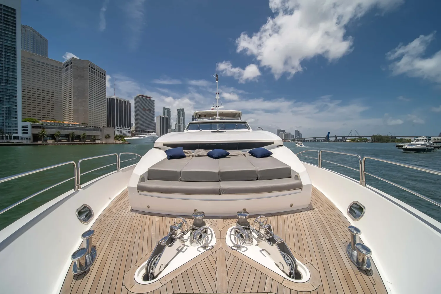 Charter 120 "Viva la Vida" — photo 8