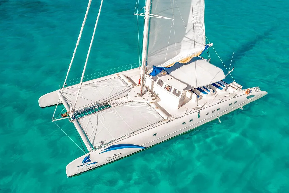 Catamaran Tours Large Group 75 ft / 80 pax — photo 3