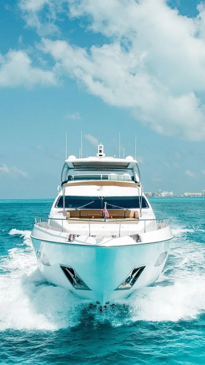 Azimut 100ft — photo 4
