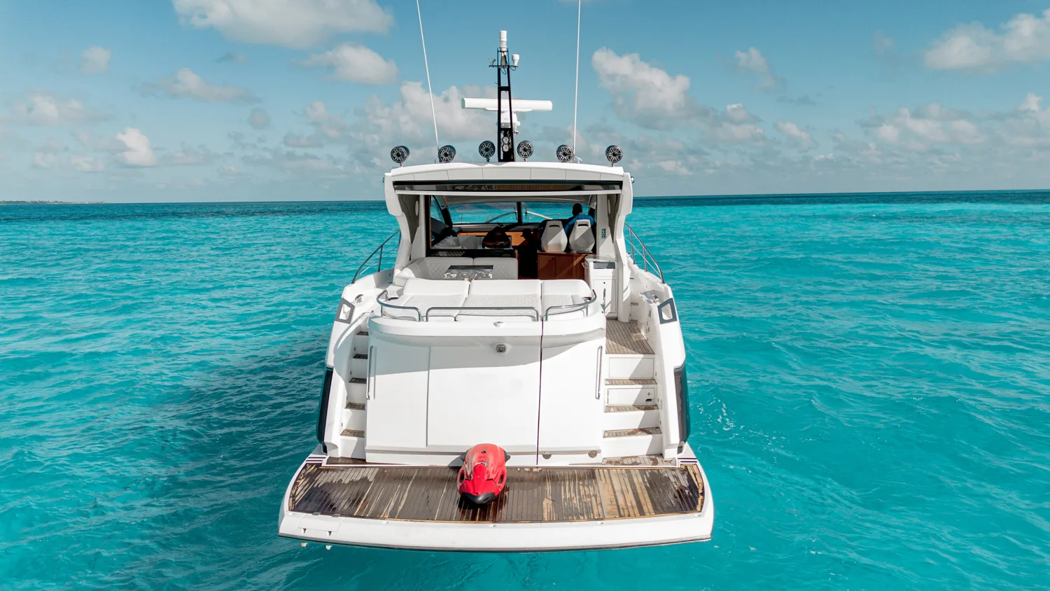 Sunseeker Predator 60 — photo 28