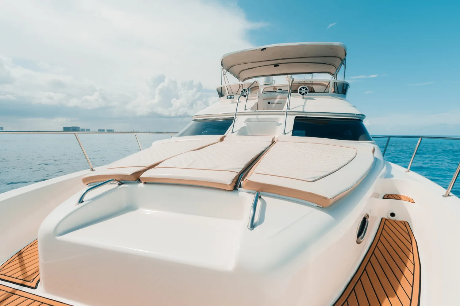 SEARAY Flybridge 50ft — photo 4