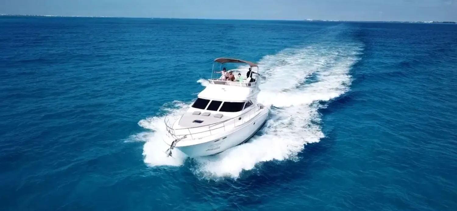 Sea Ray 46 Flybridge — Playa Norte — photo 9