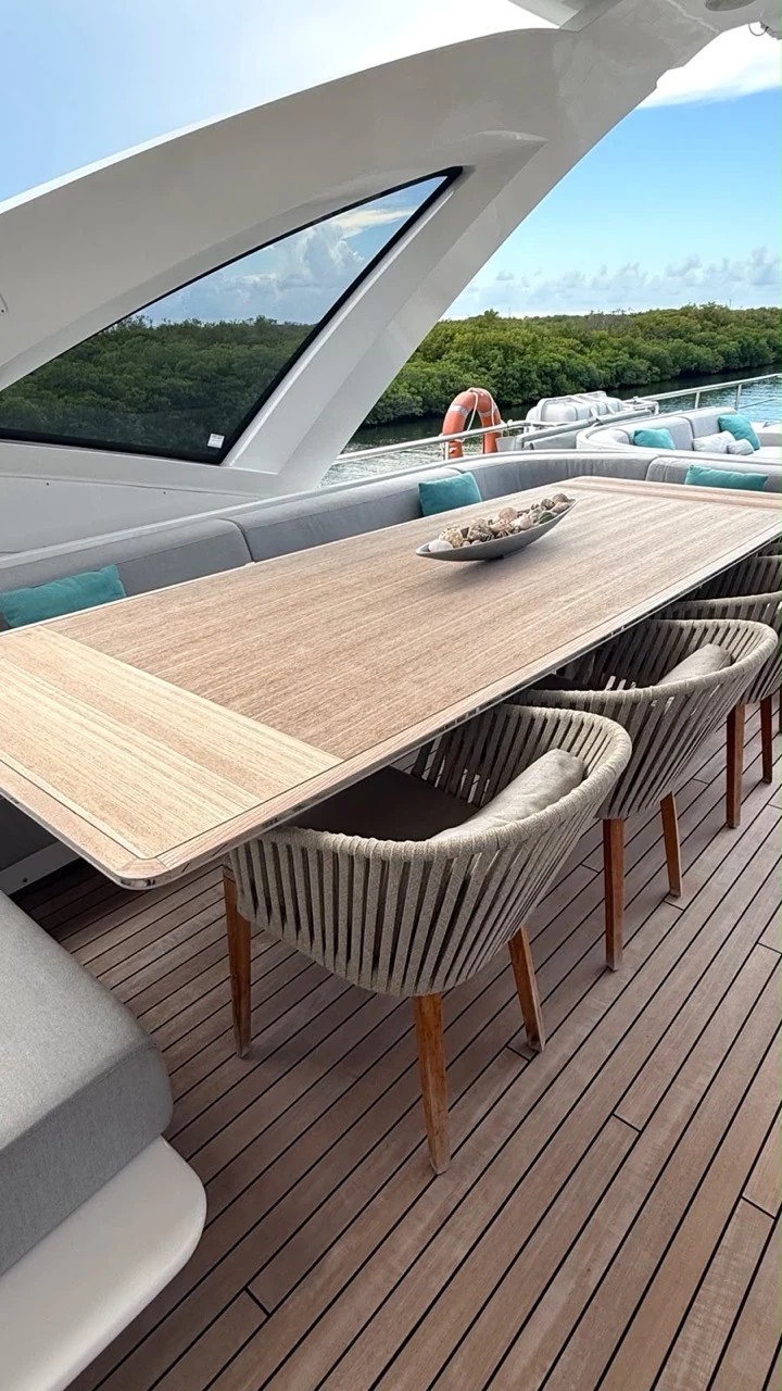 Azimut 105 — photo 5