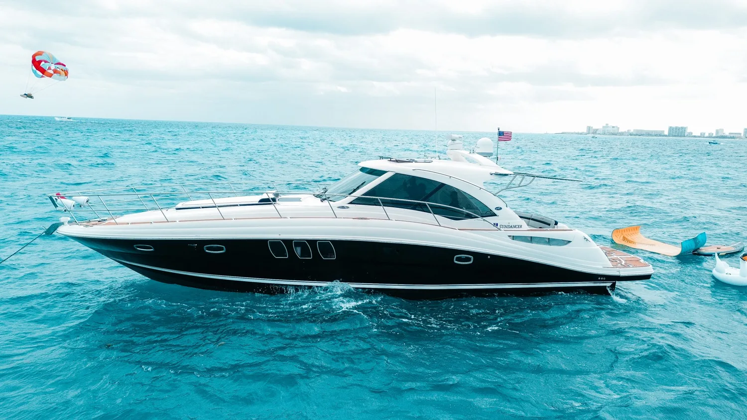 Sea Ray 52 — photo 24