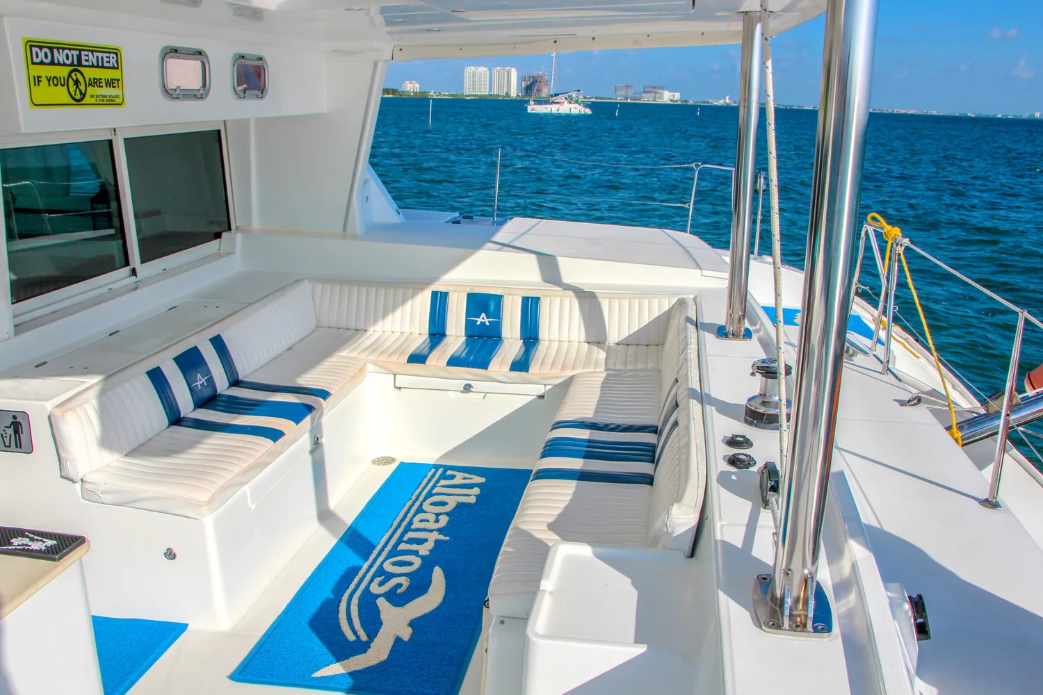 Lagoon 440 Dos – Platino / 35 pax — photo 17