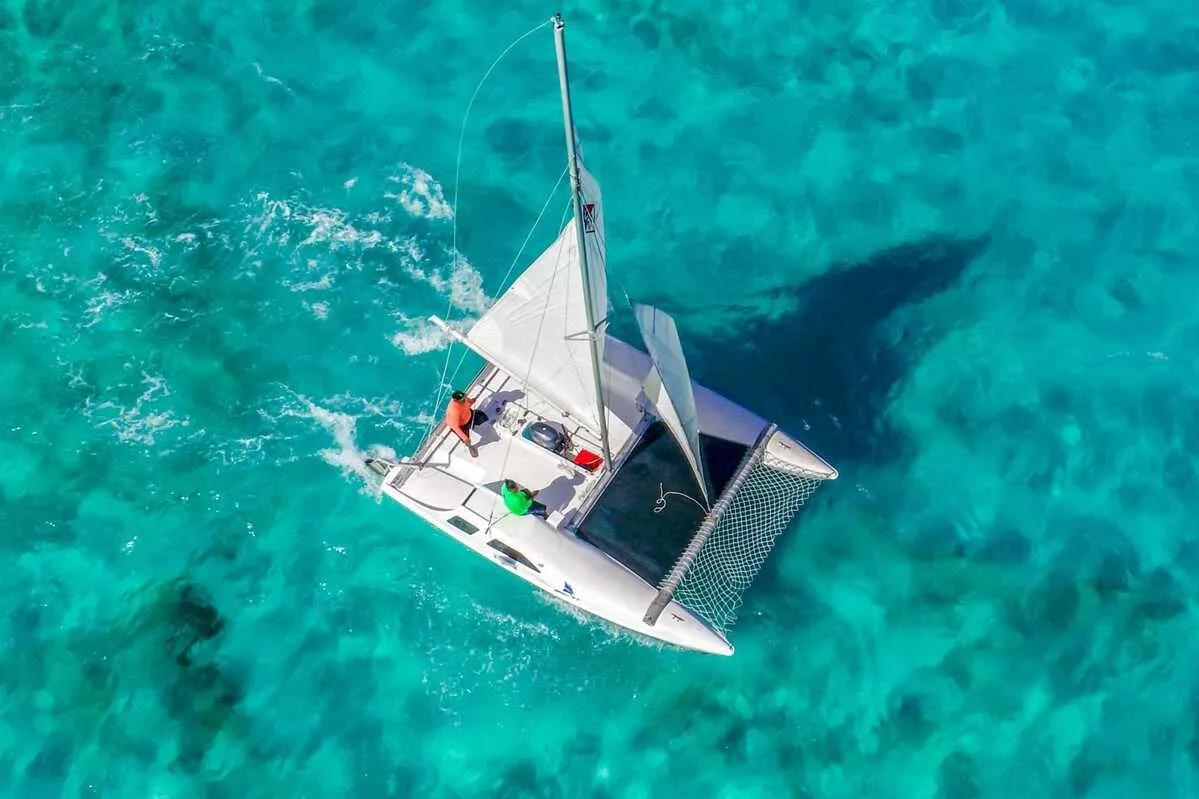 Small Family Catamaran Cancun 24 ft / 9 pax — photo 2