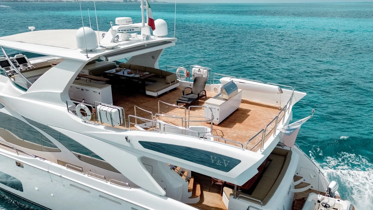 Azimut 100 — photo 14
