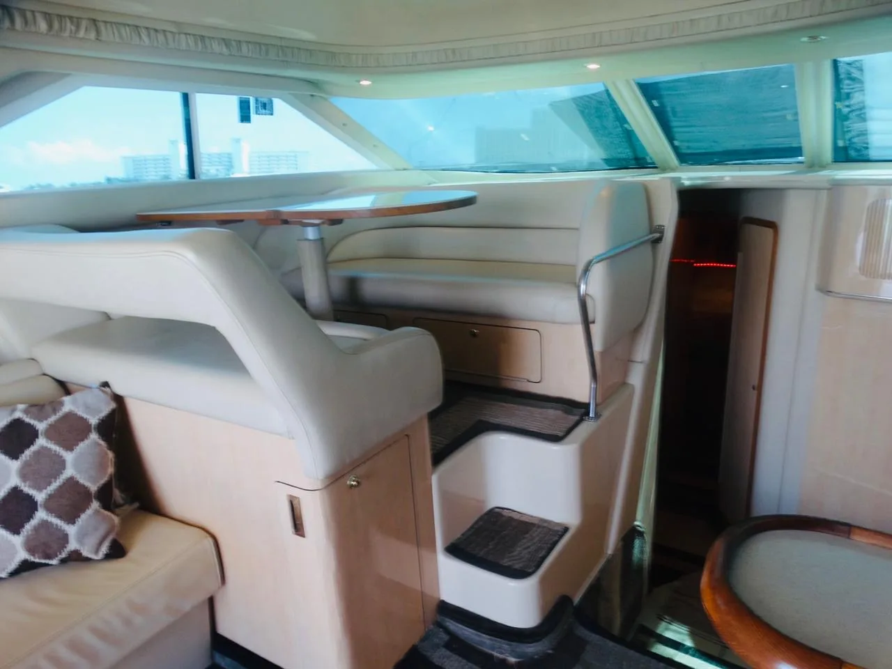 Sea Ray 46 Flybridge — Playa Norte — photo 14