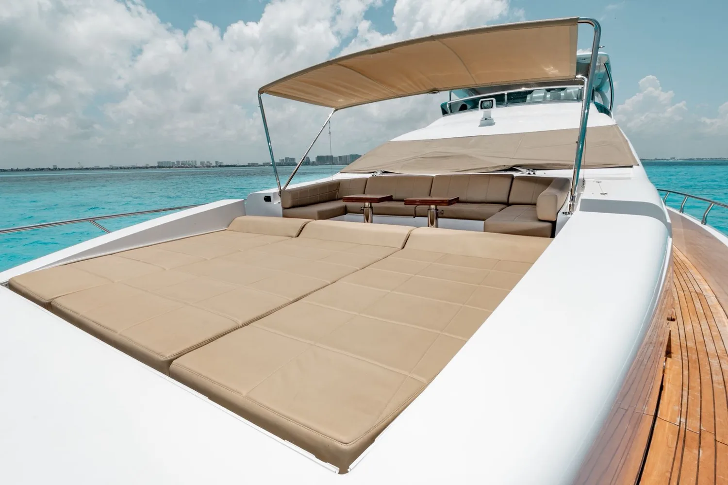 Azimut 100 — photo 21