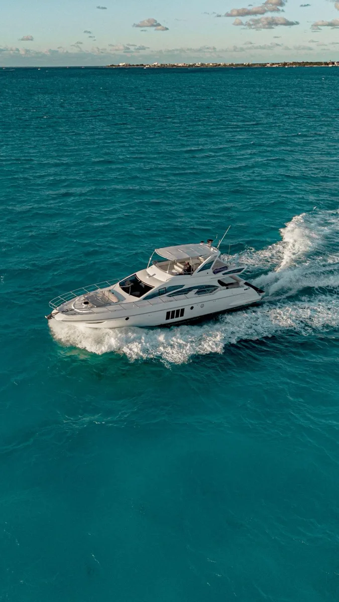 Azimut 65 — photo 7