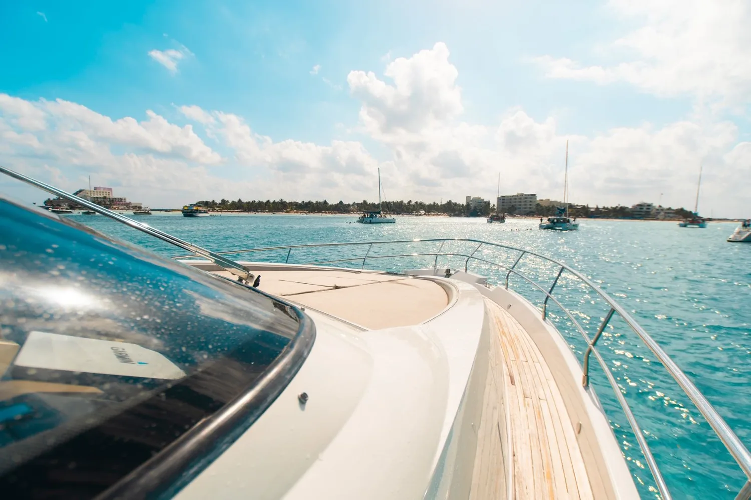 Fairline 70 Flybridge — photo 6