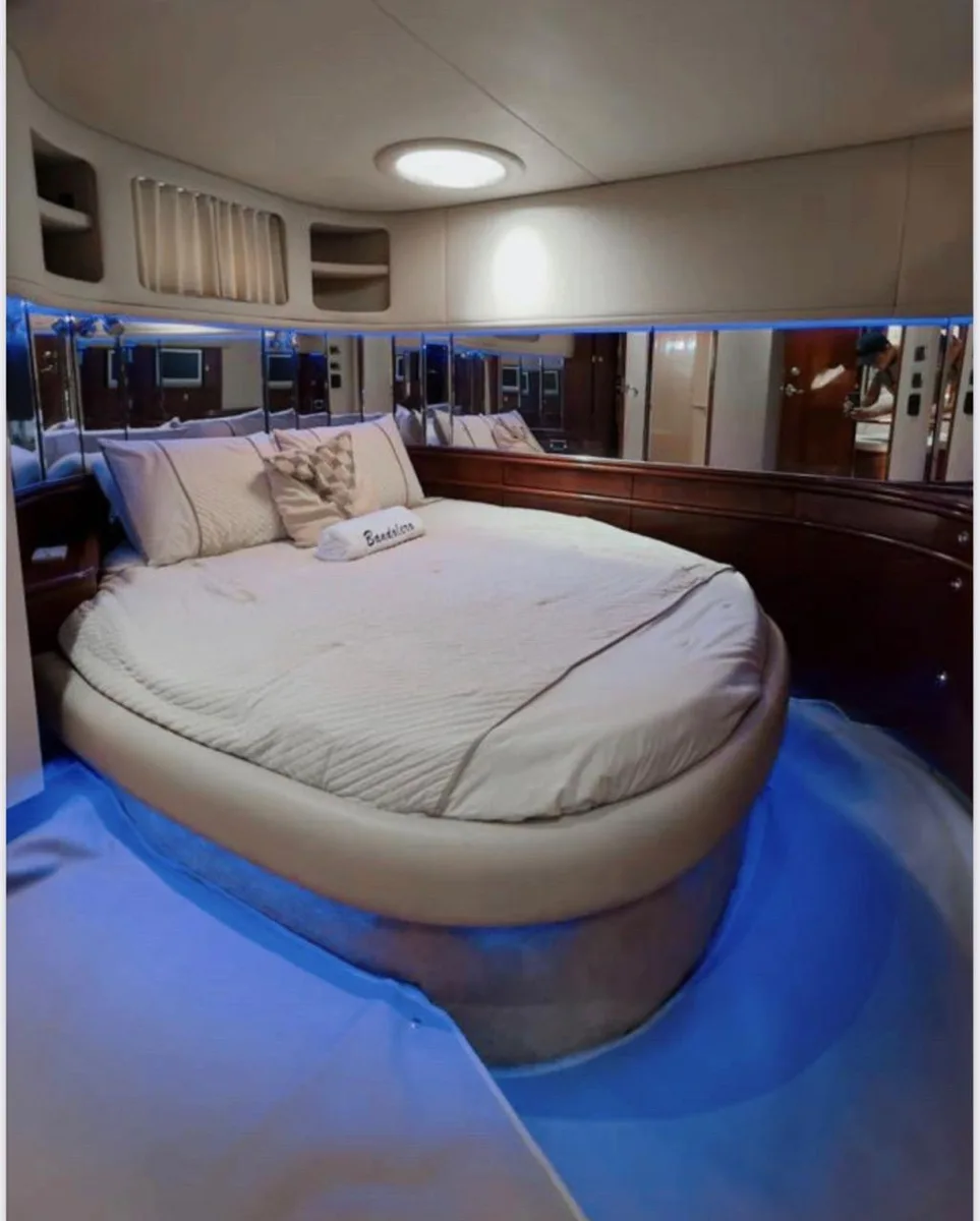 Sea Ray 60 — large groups — photo 15