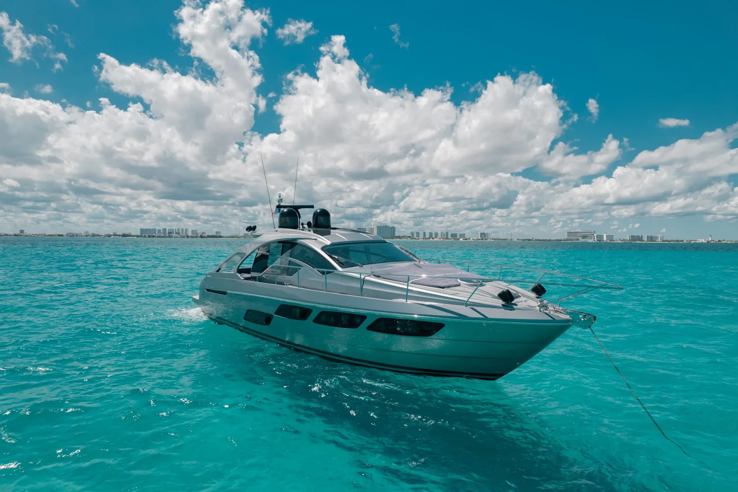 Pershing 56 — photo 7