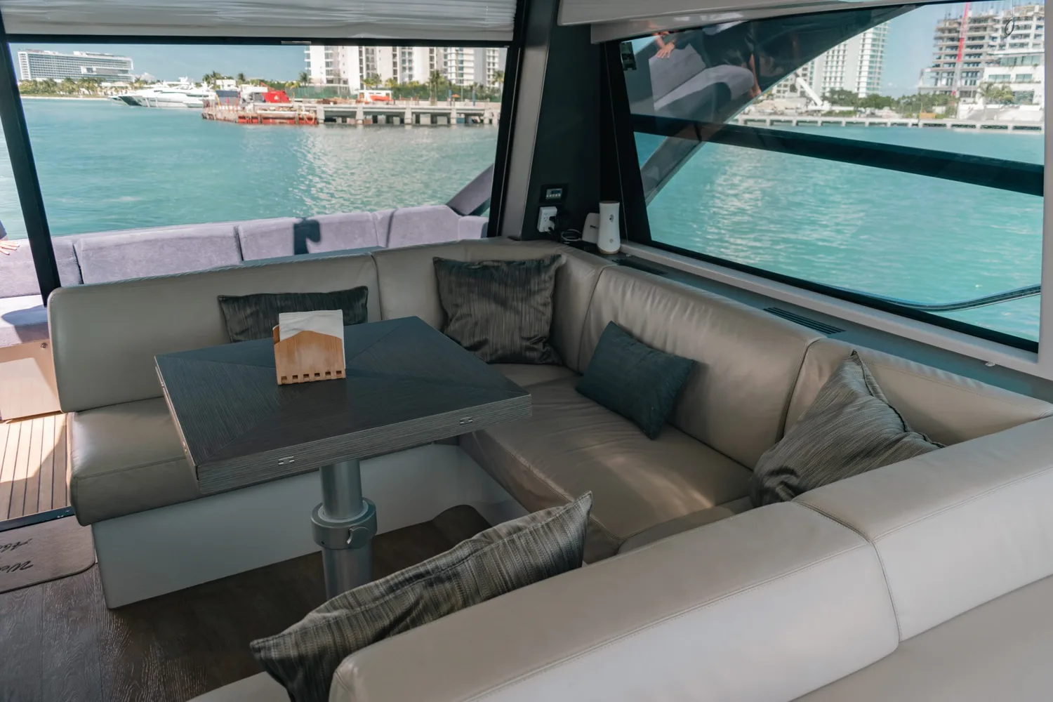 Pershing 56 — photo 13