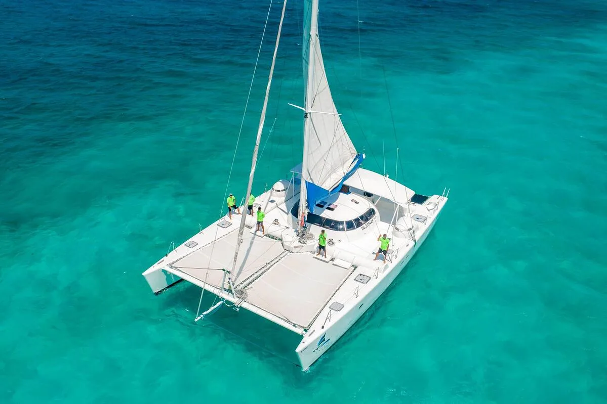 Catamaran Tours Gran Grupo Cancun 68 ft / 70 pax — photo 2