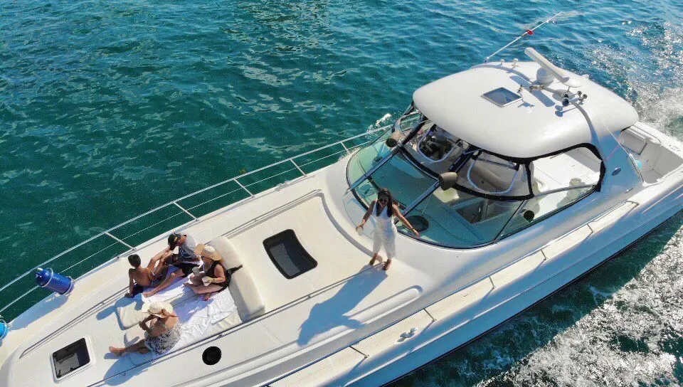 Sea Ray 60 — photo 7