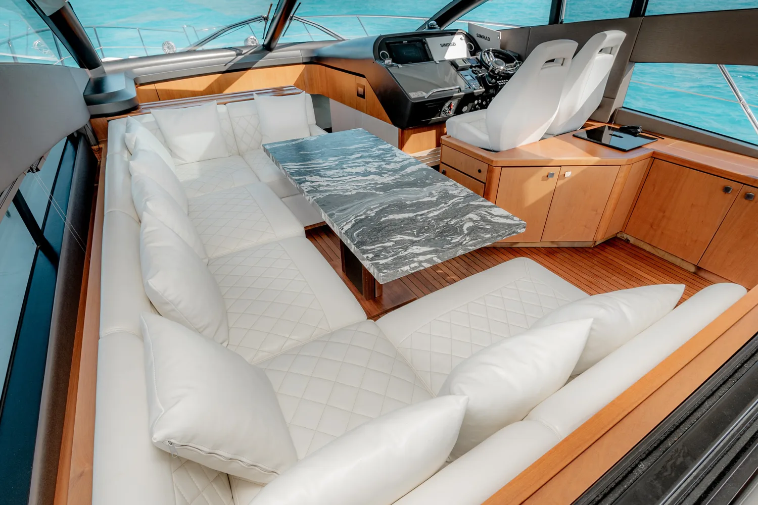 Sunseeker Predator 60 — photo 18